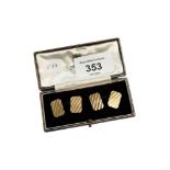 PAIR OF 9 CARAT GOLD CUFF LINKS 4.1G