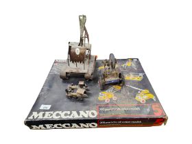 VINTAGE MECCANO SET ETC