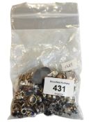 BAG OF MIXED SILVER JEWELLERY TO INCLUDE PENDANTS, CHARMS ETC - APPROXIMATELY 130 GRAMS
