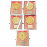 COLLECTION OF FRAMED 45s & MUSIC PICTURES