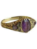 VINTAGE 9 CARAT GOLD AMETHYST 3 STONE RING