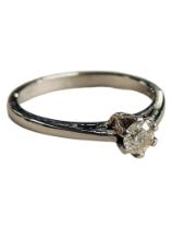 9 CARAT WHITE GOLD DIAMOND SOLITAIRE RING SIZE P AND 0.25 CARAT