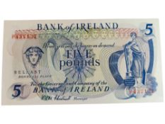 BANK OF IRELAND £5 BANKNOTE H.H.M CHESTNUTT 1971