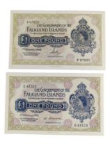 2 X GOVERNMENT OF THE FALKLAND ISLANDS £1 BANK NOTE 2ND JANUARY 1967 AND 1ST JANUARY 1982