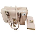 ORIGIONAL GUESS BAG WITH PURSE