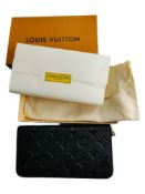 LOUIS VUITTON LEATHER PURSE WITH DUST COVER BOX