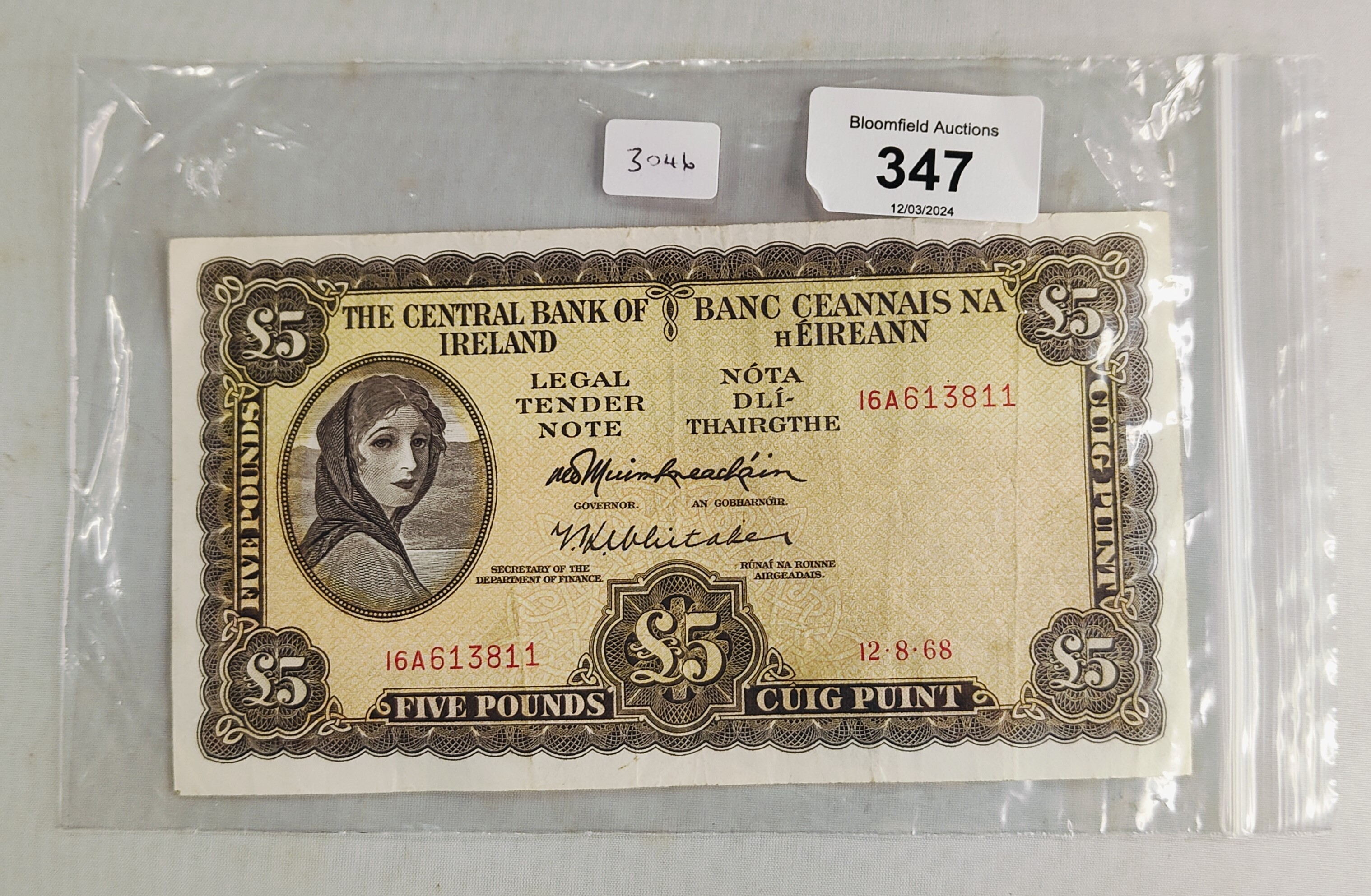 CENTRAL BANK OF IRELAND £5 LADY LAVERY BANKNOTE 12.8.68