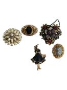 BAG OF MIXED VINTAGE BROOCHES