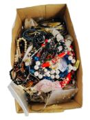 BOX OF COSTUME JEWELLERY TO INCLUDE SILVER
