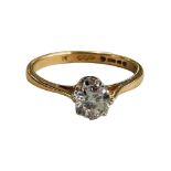 18 CARAT YELLOW GOLD DIAMOND SOLITAIRE RING