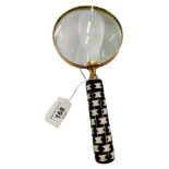 LARGE MAGNIFYING GLASS