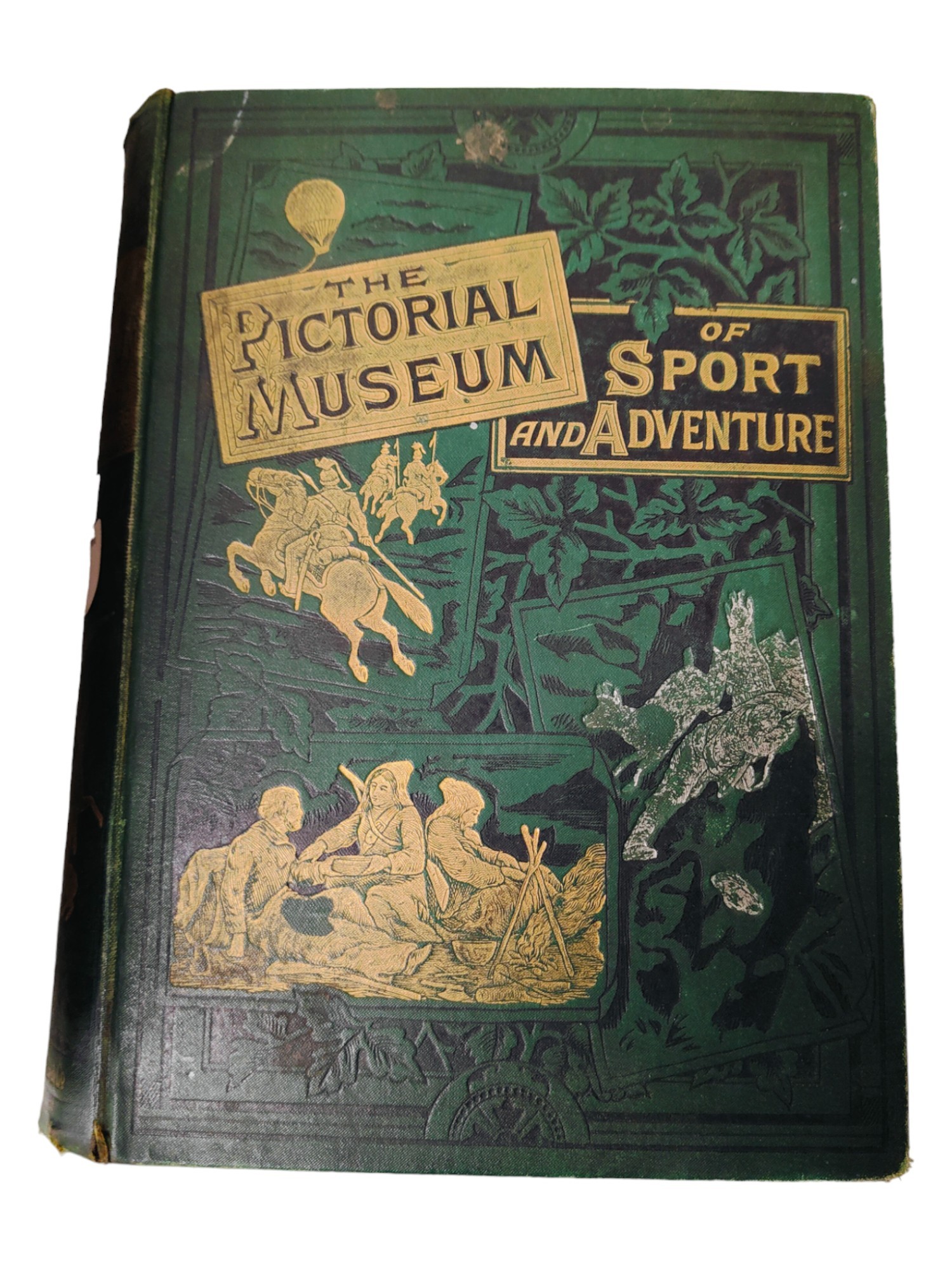 BOOK - THE BILL PARKER COLLECTION - THE PICTORIAL MUSEUM OF SPORT AND ADVENTURE, PUBLISHED BY