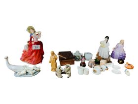 SHELF LOT TO INCLUDE ROYAL DOULTON