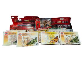 LARGE QUANTITY OF AIRFIX INFANTRY MODELS