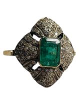 ANTIQUE 18 CARAT GOLD EMERALD & DIAMOND RING