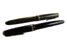 2 X PARKER DUOFOLD 14 CARAT GOLD NIBBED FOUNTAIN PENS