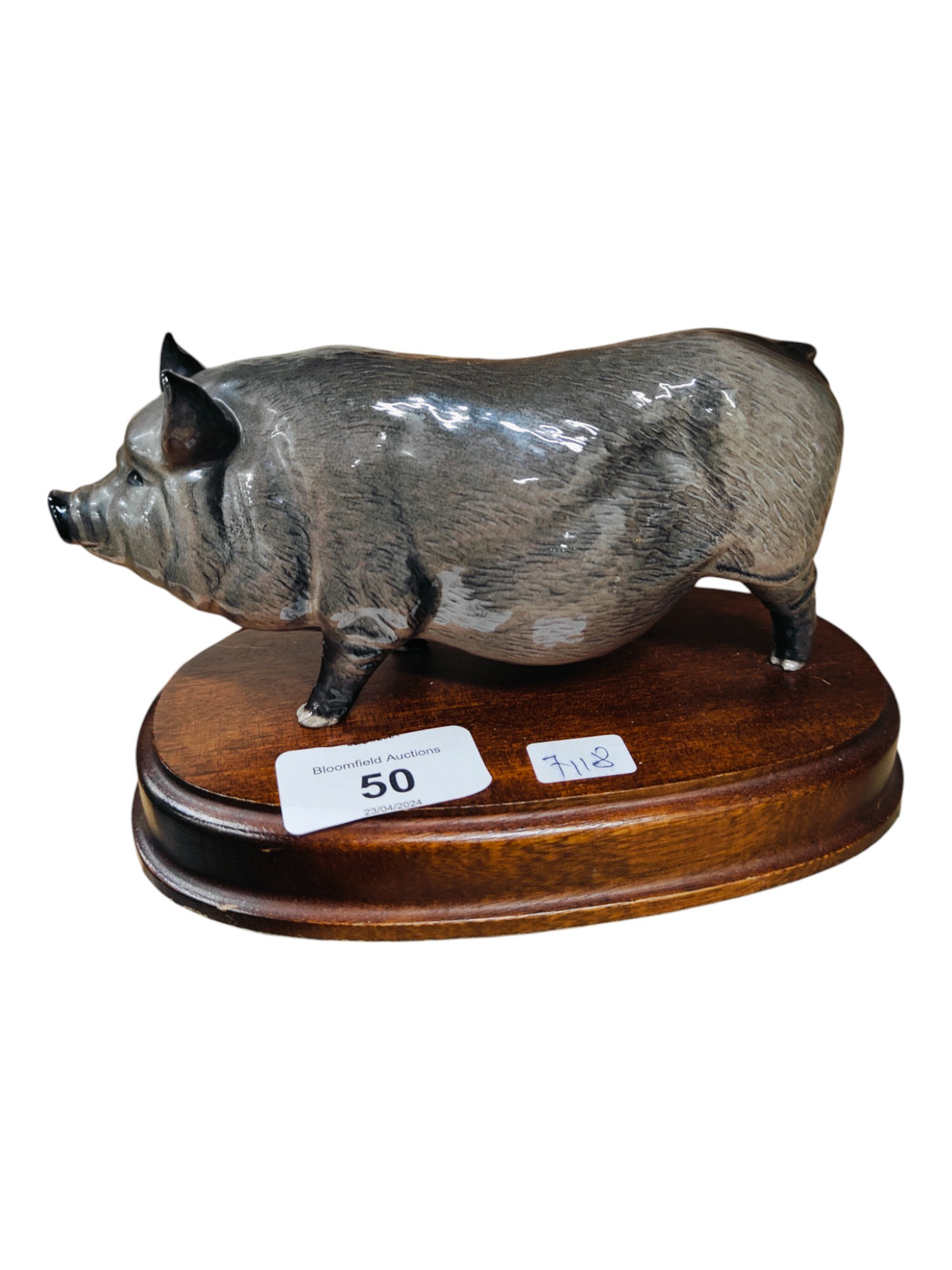 BESWICK STYLE PIG FIGURE