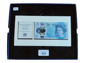 THE FIRST UK POLYMER £5 BANKNOTE