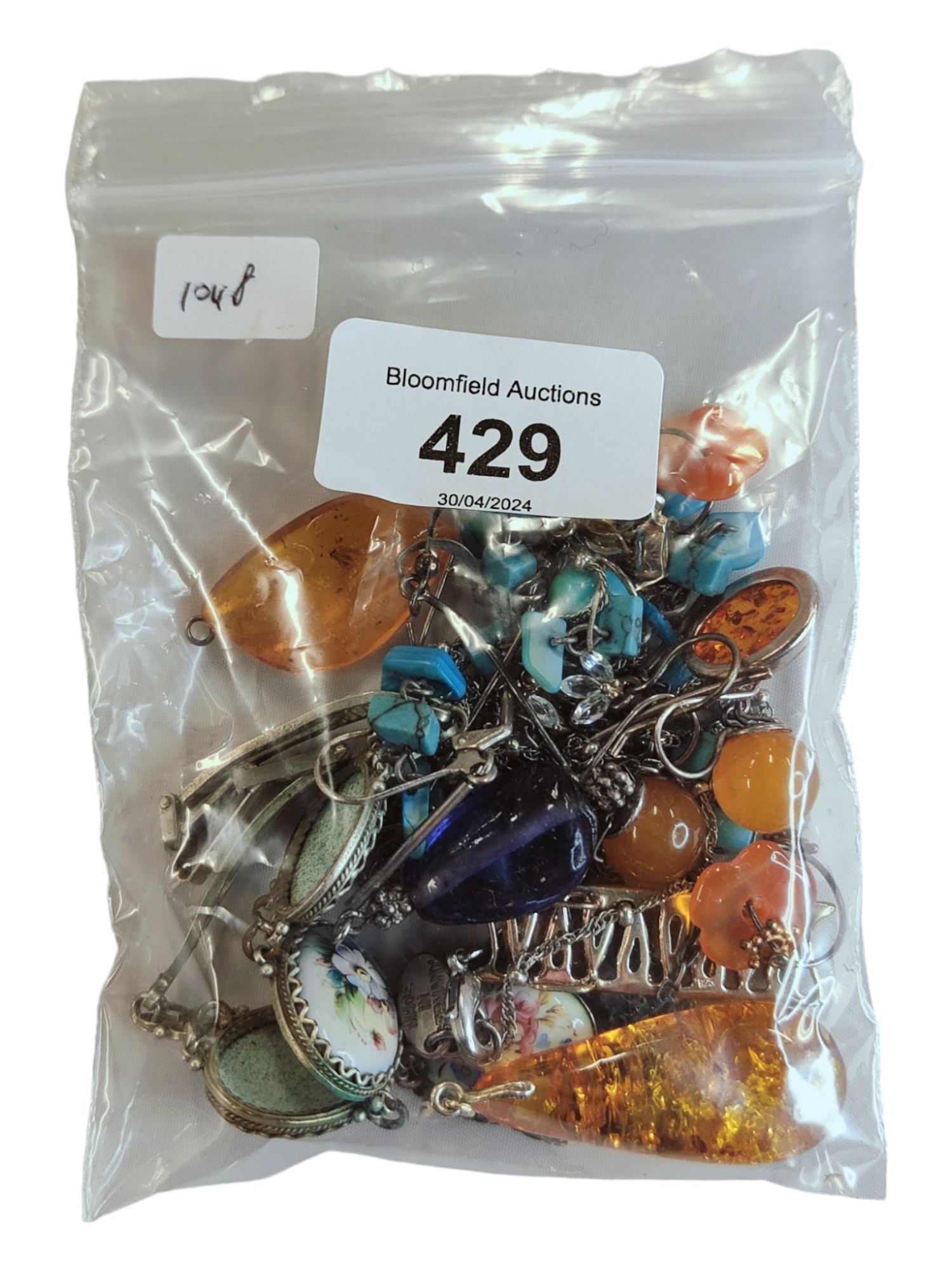 GOOD BAG LOT TO INCLUDE MOSTLY SILVER AND AMBER ETC