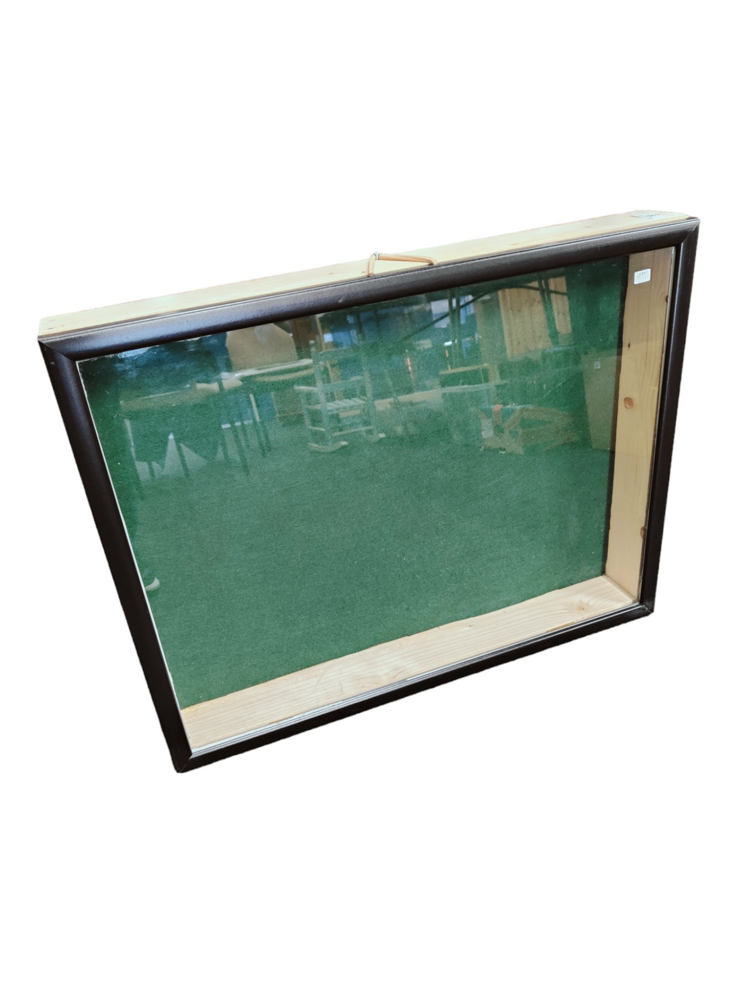 GLAZED DISPLAY CASE 25.5" X 19.5"