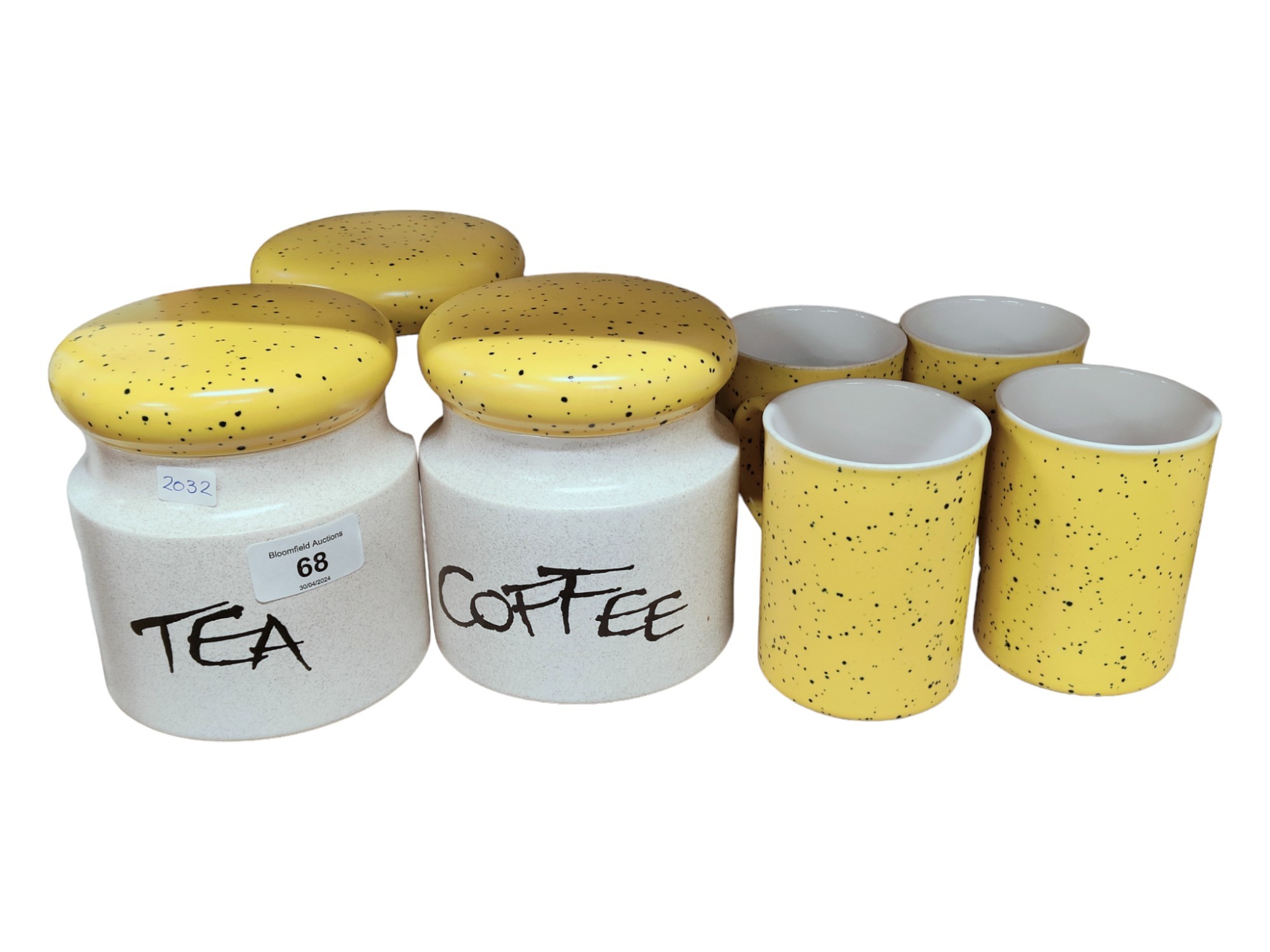 RETRO ORNSEA TEA, COFFEE, SUGAR SET & 4 HORNSEA CUPS