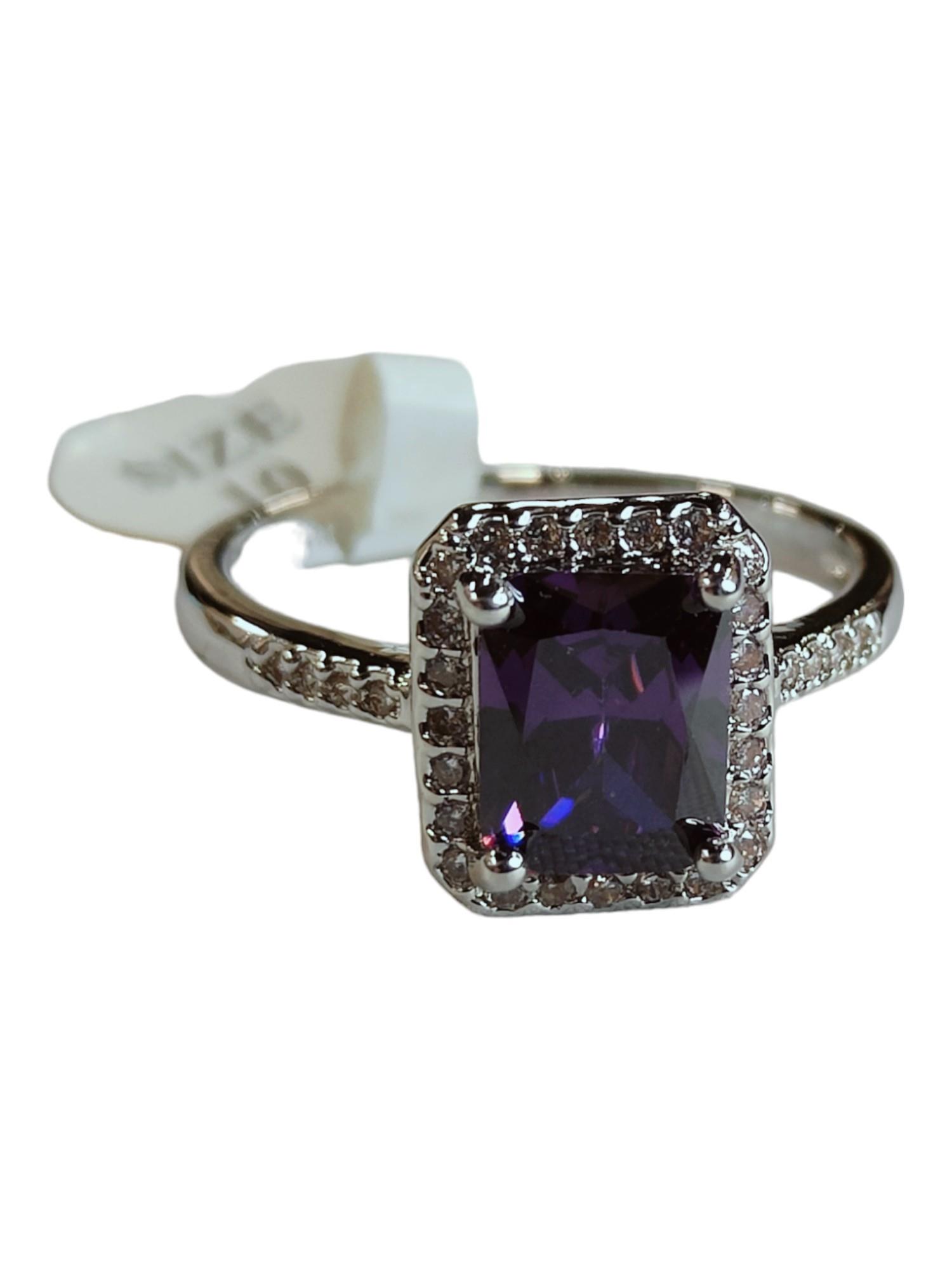 WHITE GOLD PLATED AMETHYST DRESS RING