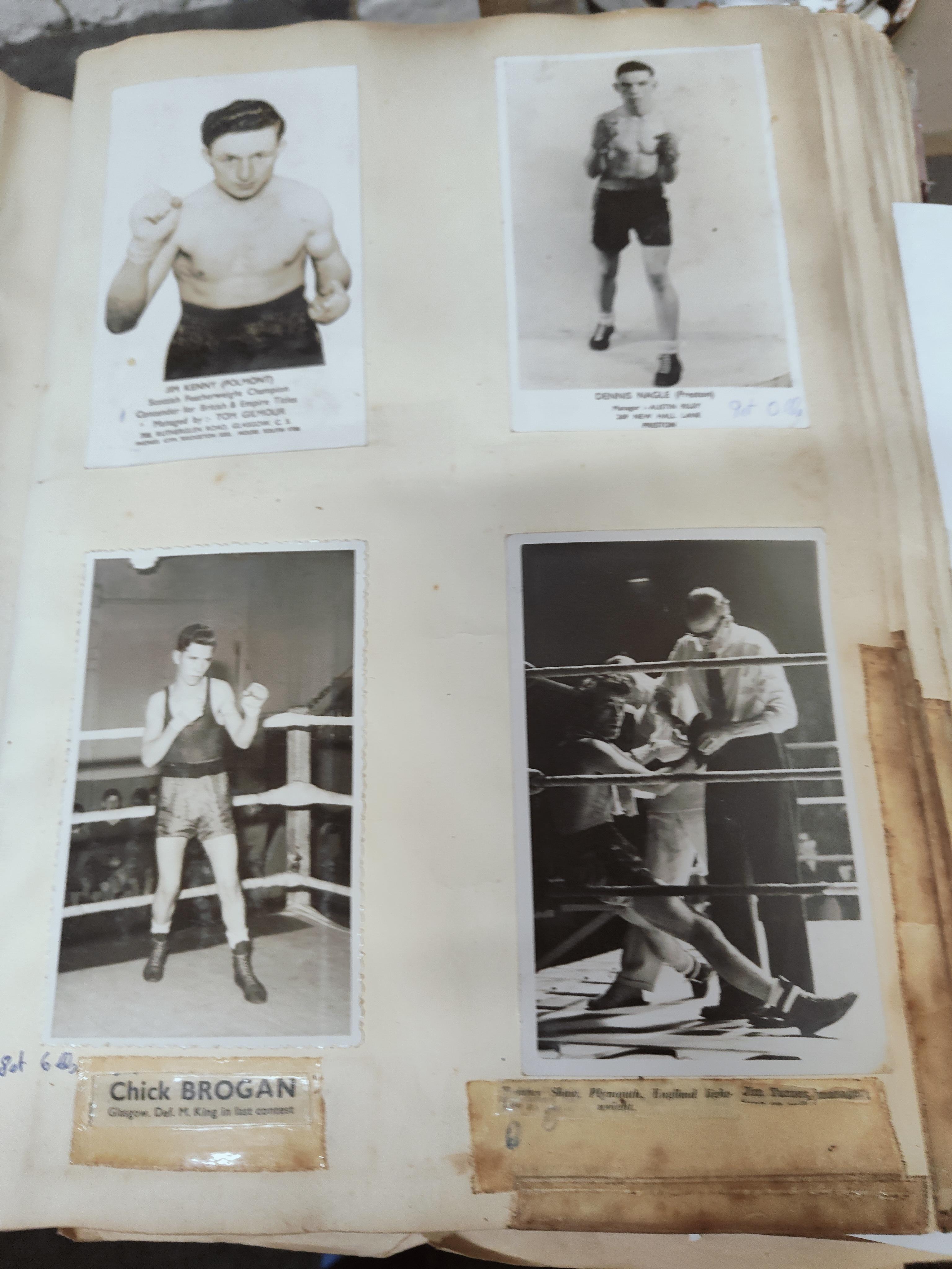 5 BOXING SCRAP BOOKS - LARGE QUANTITY OF NEWSPAPER CLIPPINGS, PHOTOGRAPHS & AUTOGRAPHS ETC - Image 9 of 20