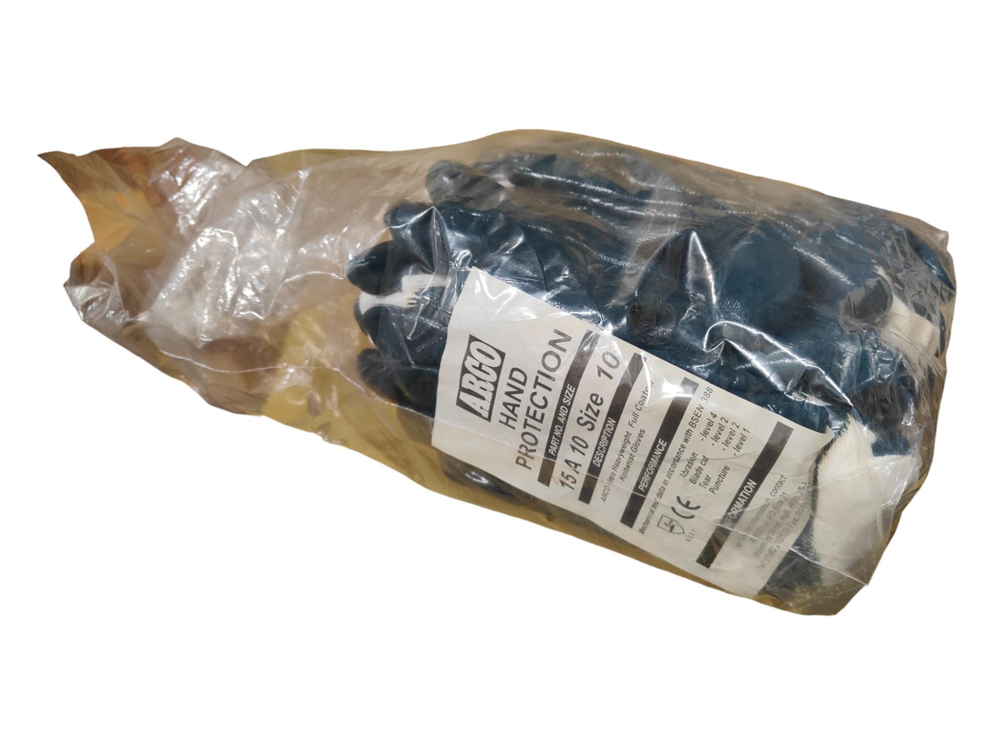 QUANTITY OF WORK GLOVES