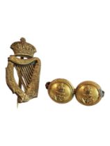 QTY OF MILITARIA BADGES & BUTTONS
