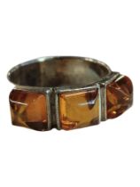 SILVER AMBER 3 STONE RING
