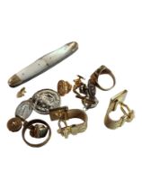 SMALL QUANTITY OF COSTUME JEWELLERY, PEN KNIFE AND GOLD RING 4.66 GRAMS
