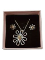 SILVER NECKLACE AND EARRING SET