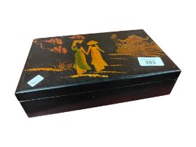 ORIENTAL LACQUED JEWELLERY BOX
