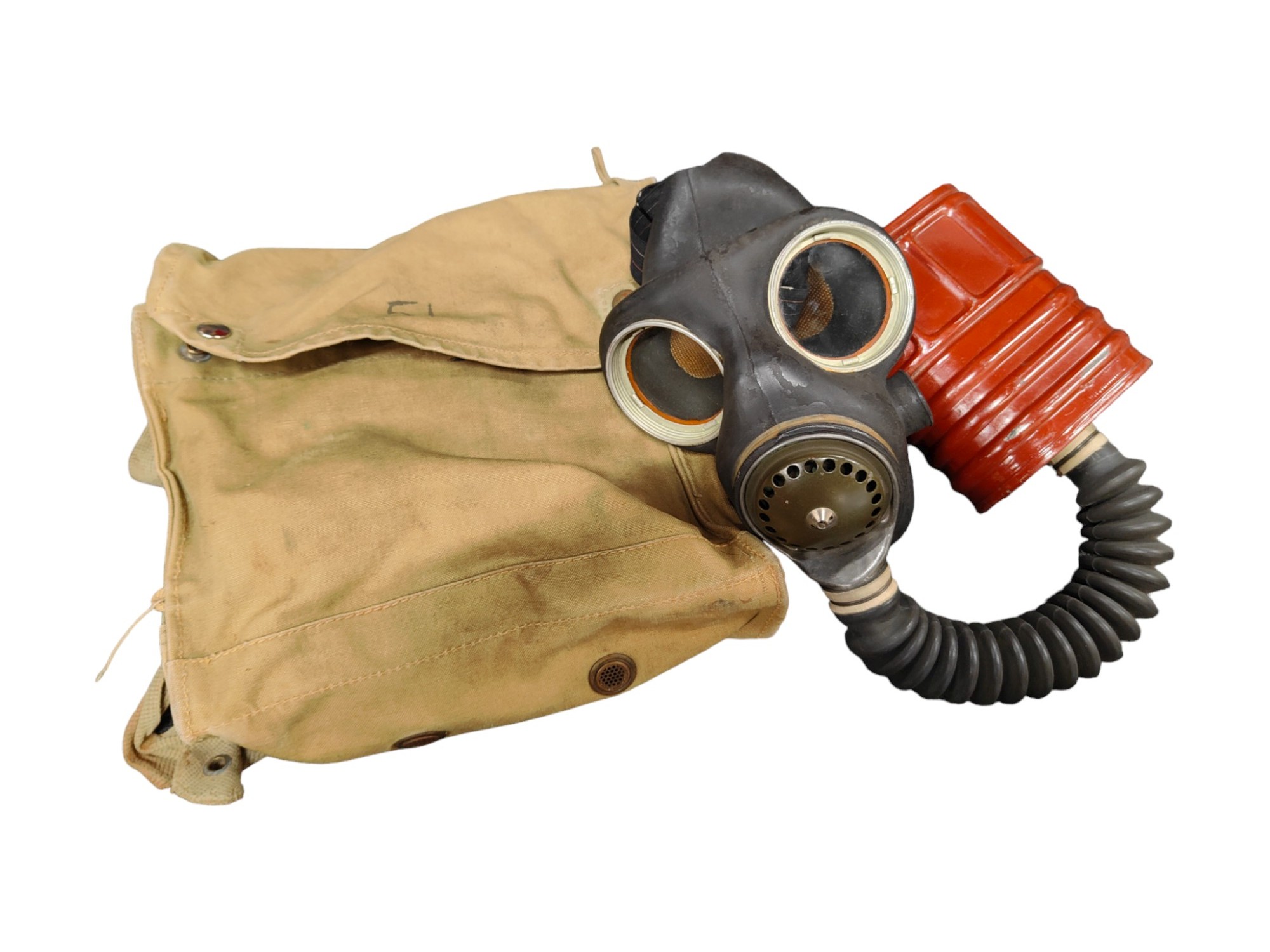 WORLD WAR 2 GAS MASK