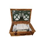 VINTAGE PICNIC SET