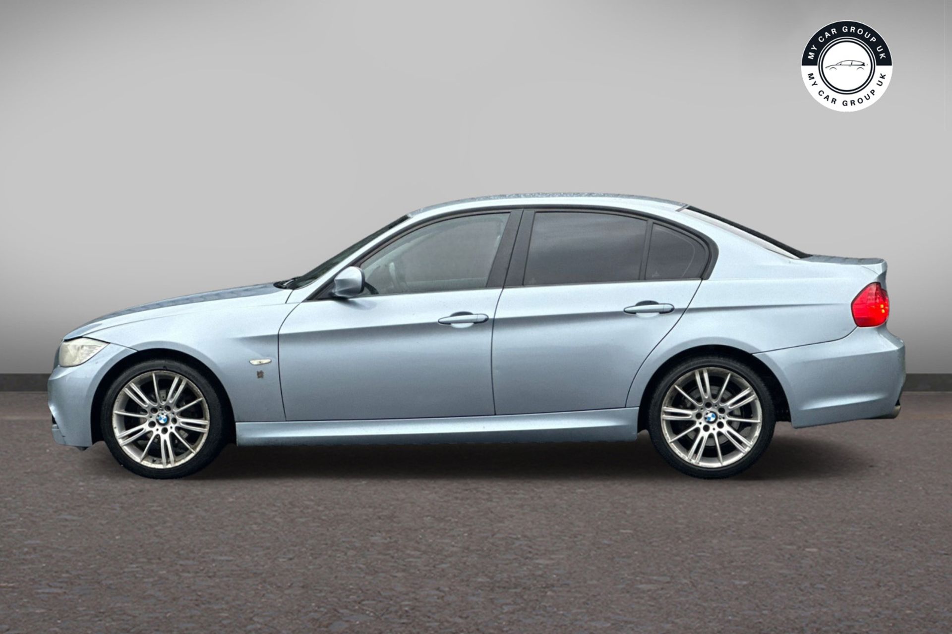 2011 BMW 318d Performance Edition 2.0 Diesel Manual 4 Door Saloon - Image 8 of 12