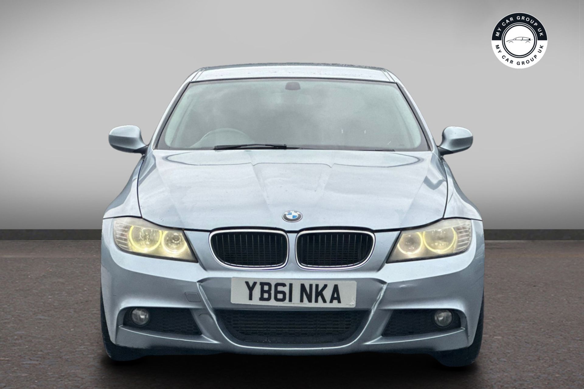 2011 BMW 318d Performance Edition 2.0 Diesel Manual 4 Door Saloon - Image 2 of 12