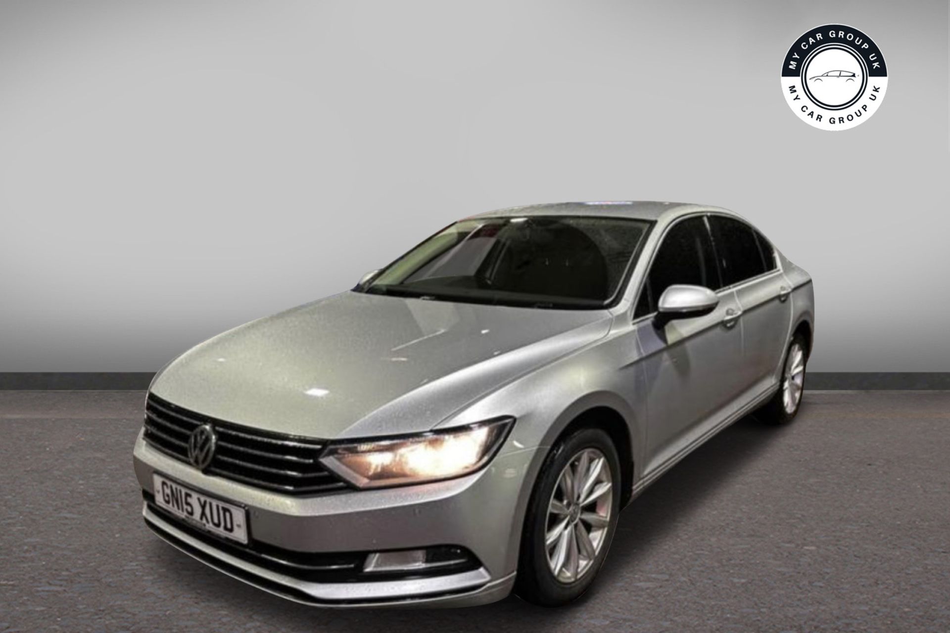 2015 Volkswagen Passat 2.0 Tdi Tech Se Bluemotion DSG Auto Saloon Silver