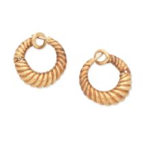 ATTRIBUTED TO VAN CLEEF & ARPELS: HOOP EARRINGS