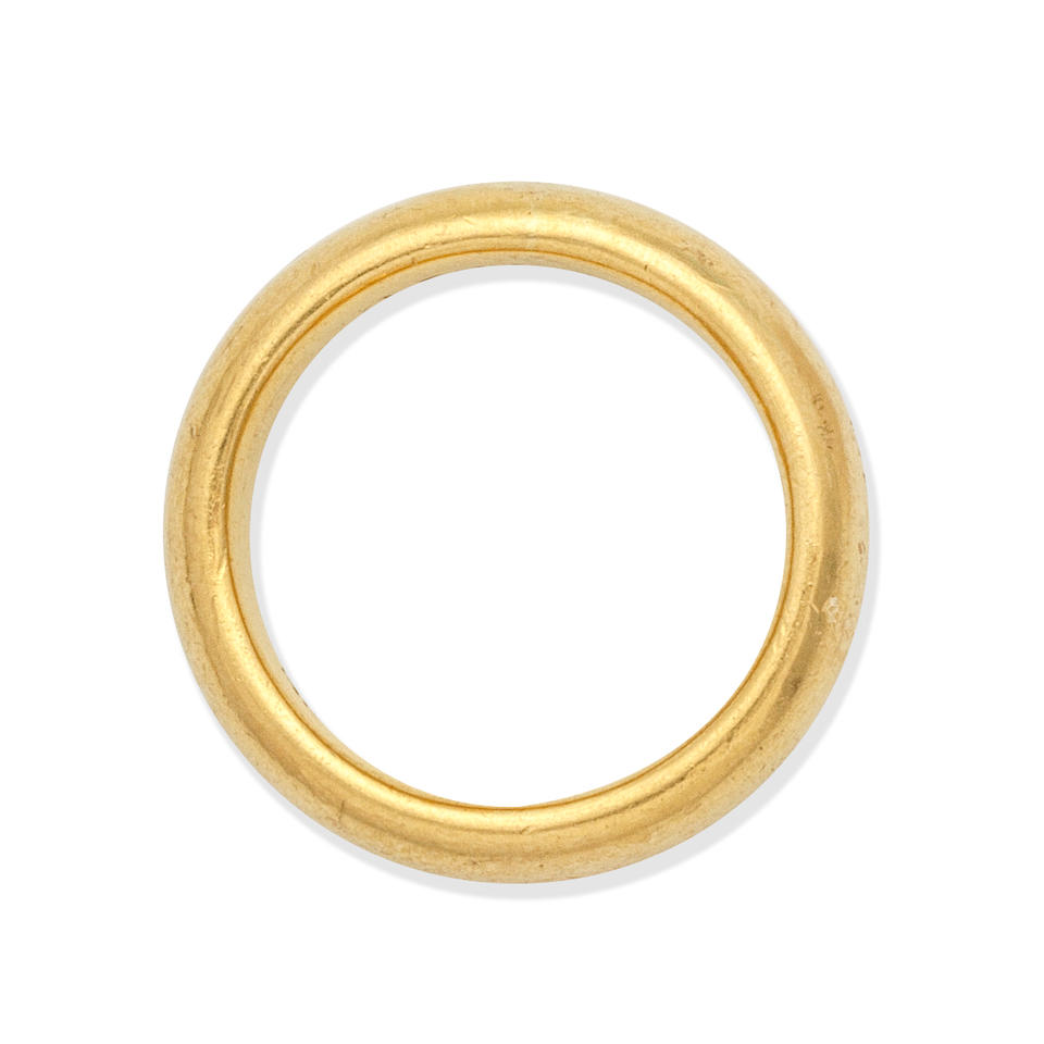 GOLD RING, - Image 2 of 3