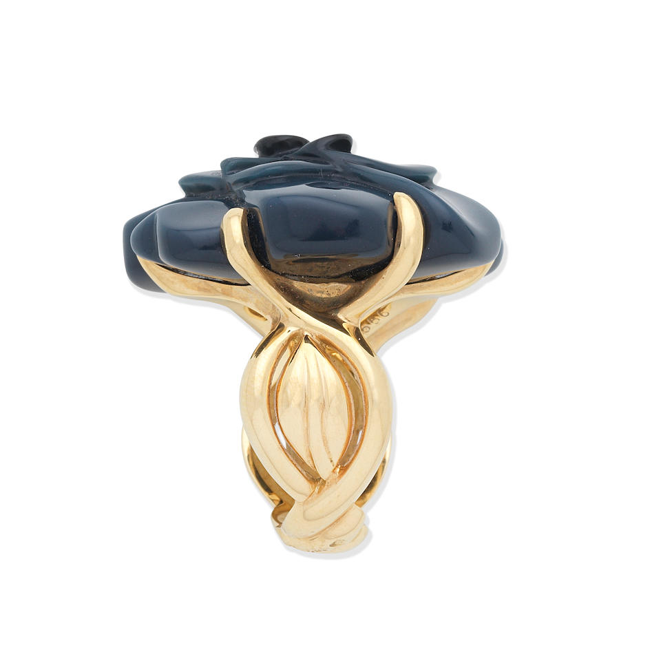 CHANEL: BLUE AGATE 'CAMÉLIA' RING - Image 4 of 4