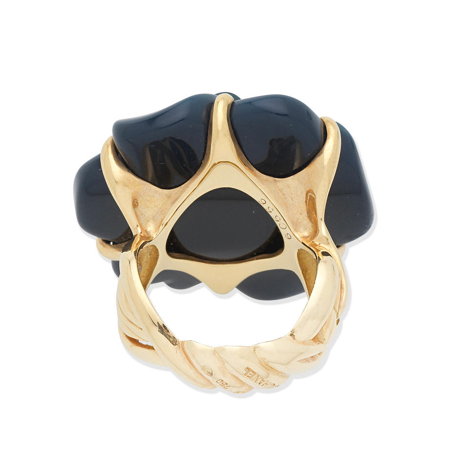 CHANEL: BLUE AGATE 'CAMÉLIA' RING - Image 3 of 4