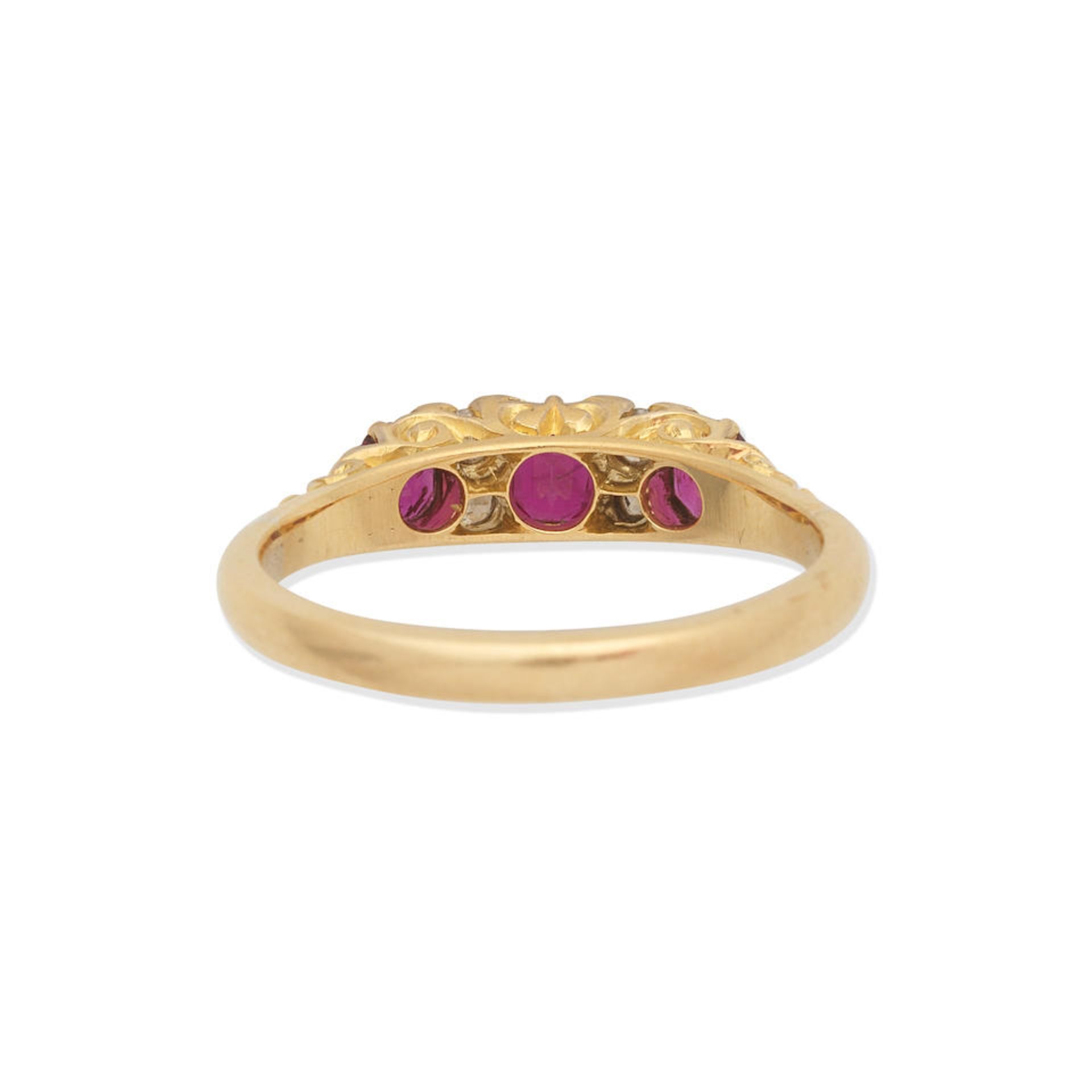 RUBY AND DIAMOND RING - Image 2 of 3