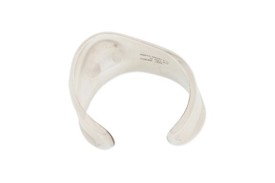 ELSA PERETTI FOR TIFFANY: SILVER 'BONE' CUFF - Bild 2 aus 3