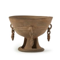 AN ASH-GLAZED STONEWARE GUPDARI CUP