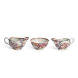 THREE EXPORT FAMILLE ROSE WARE ITEMS