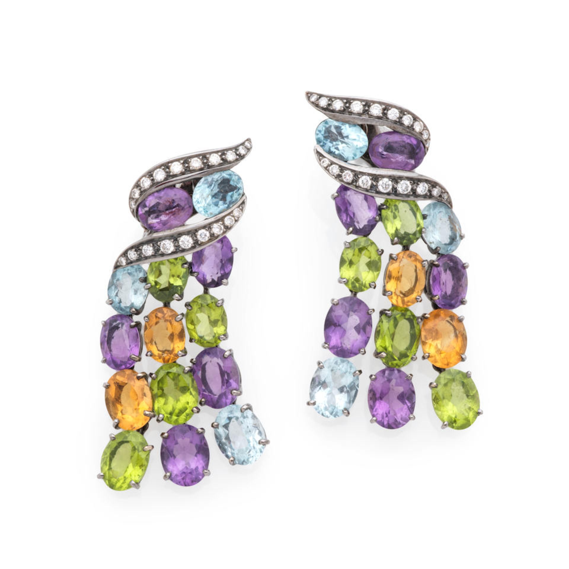 PAIR OF COLOURED GEMSTONE AND DIAMOND EARRINGS PAIRE DE BOUCLES D'OREILLES PIERRES DE COULEUR ET...