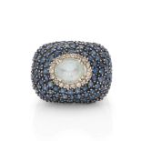 AQUAMARINE, SAPPHIRE AND DIAMOND RING BAGUE AIGUE-MARINE, SAPHIRS ET DIAMANTS