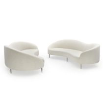 A PAIR OF MODERN CURVED SETTEES IN THE MANNER OF VLADIMIR KAGAN,