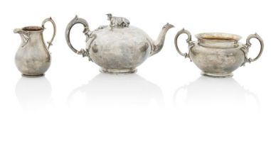 A three piece Victorian tea service By Edward, Edward junior, John & William Barnard, London, 1840